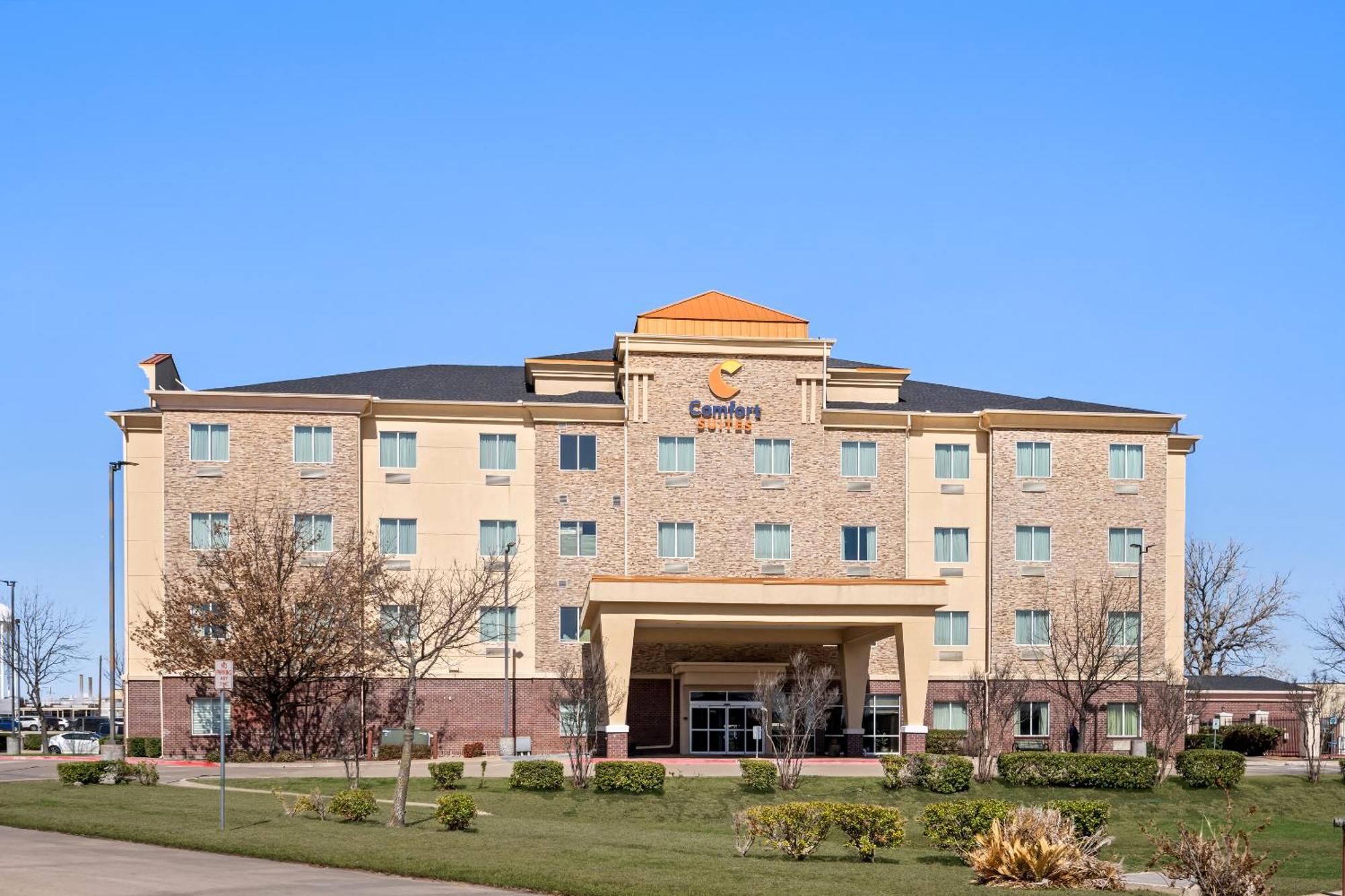 Comfort Suites Waxahachie - Dallas Exterior photo