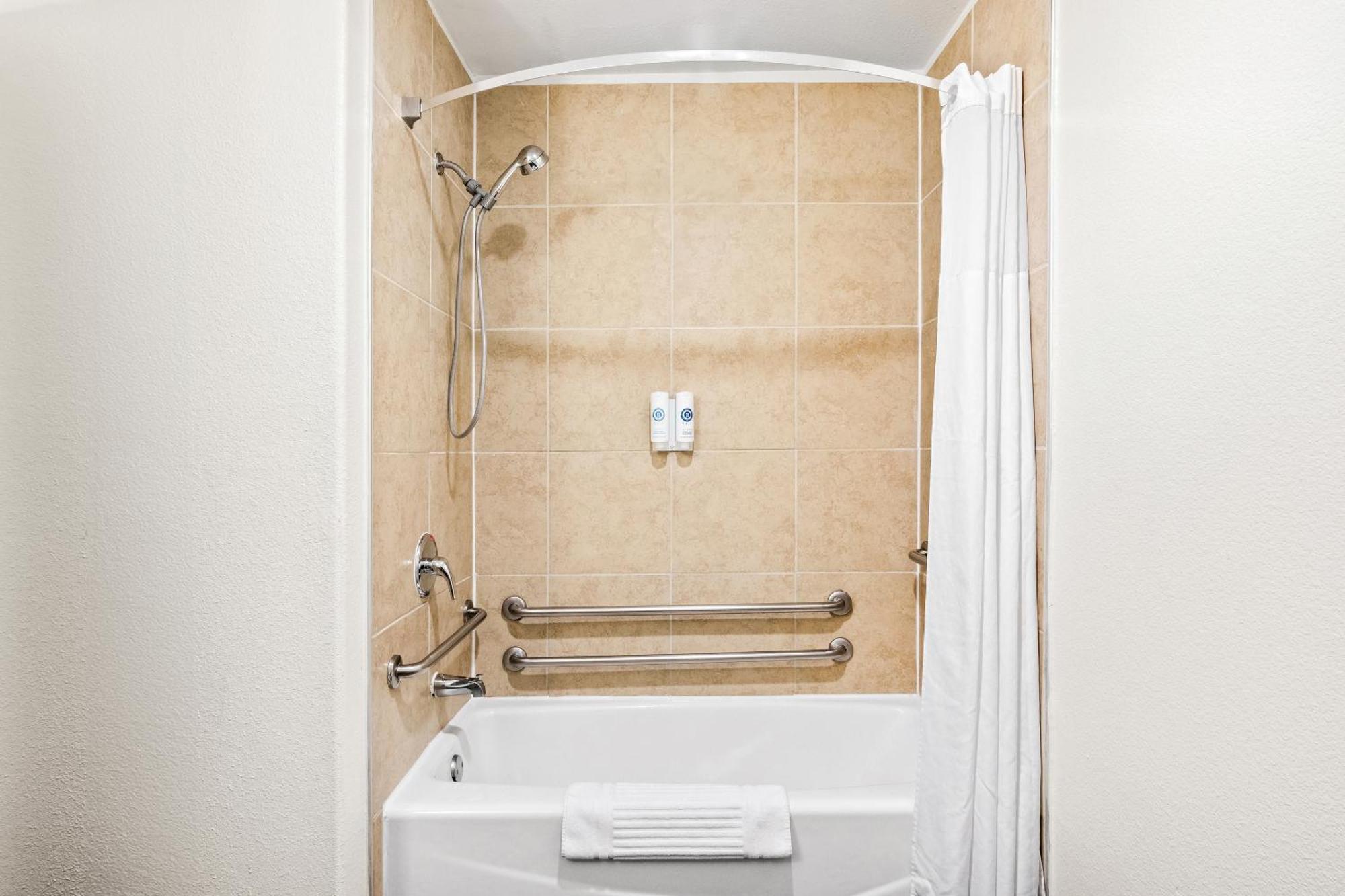 Comfort Suites Waxahachie - Dallas Room photo