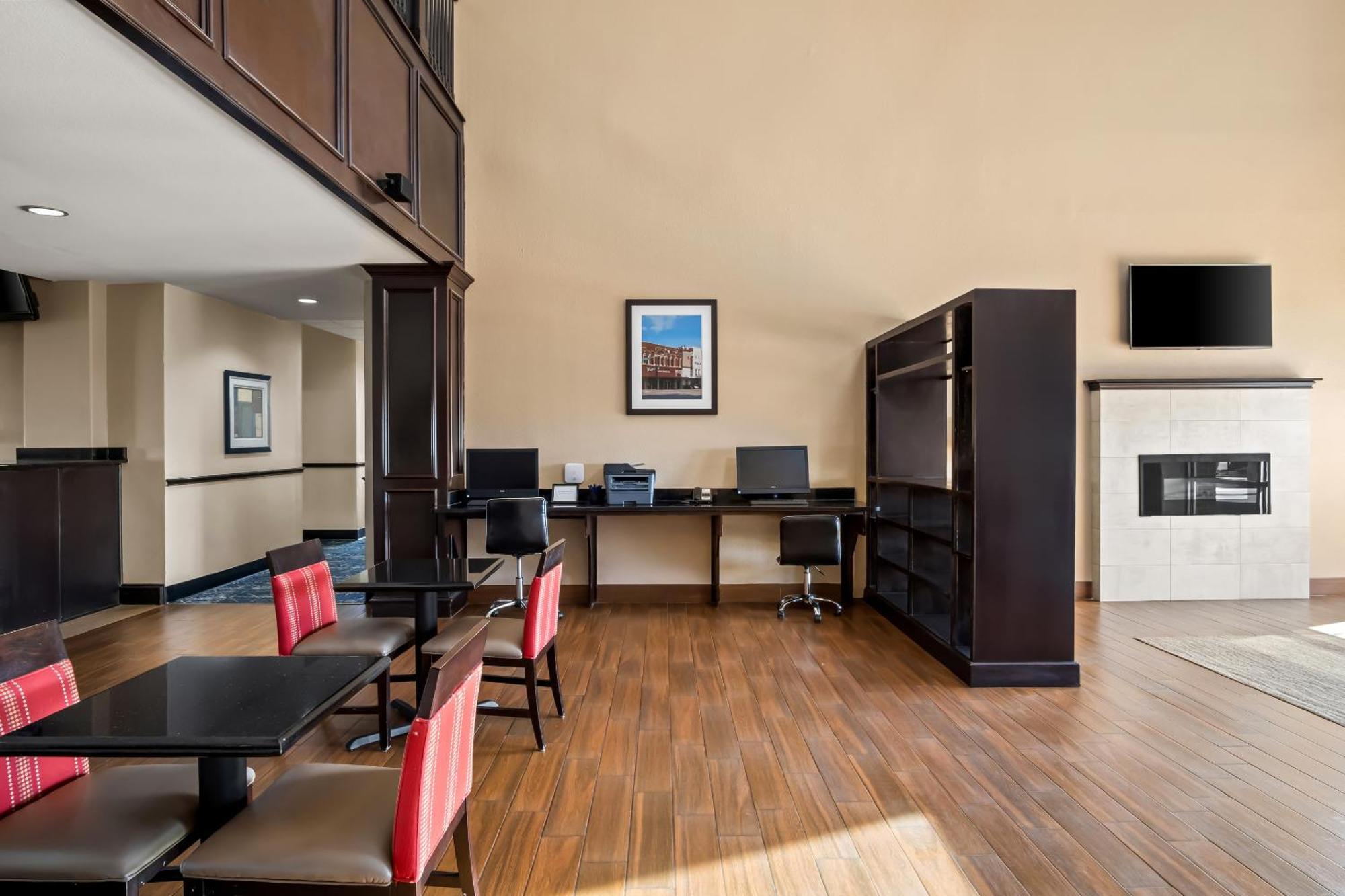Comfort Suites Waxahachie - Dallas Exterior photo